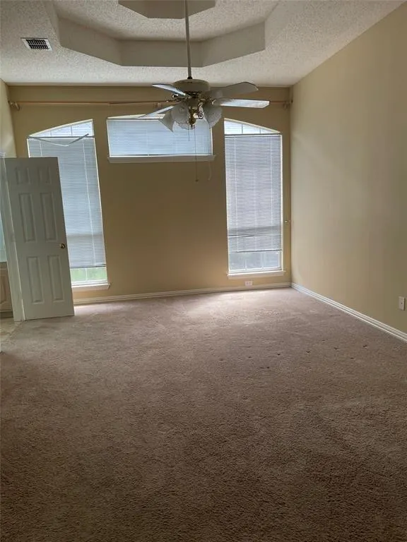 11317 Knoxville Lane