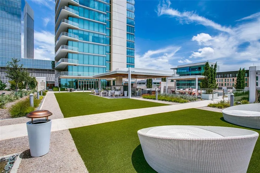 7901 Windrose Avenue, #1701