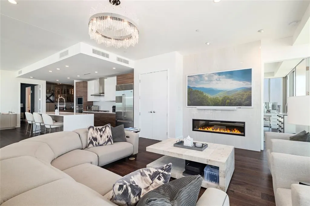 7901 Windrose Avenue, #1701