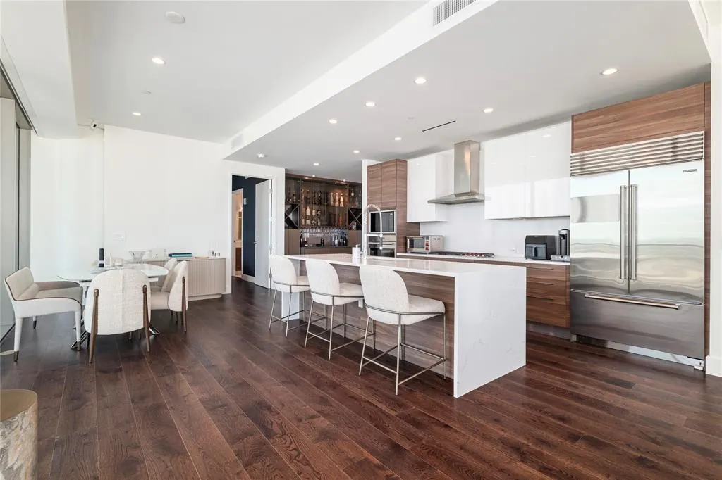 7901 Windrose Avenue, #1701