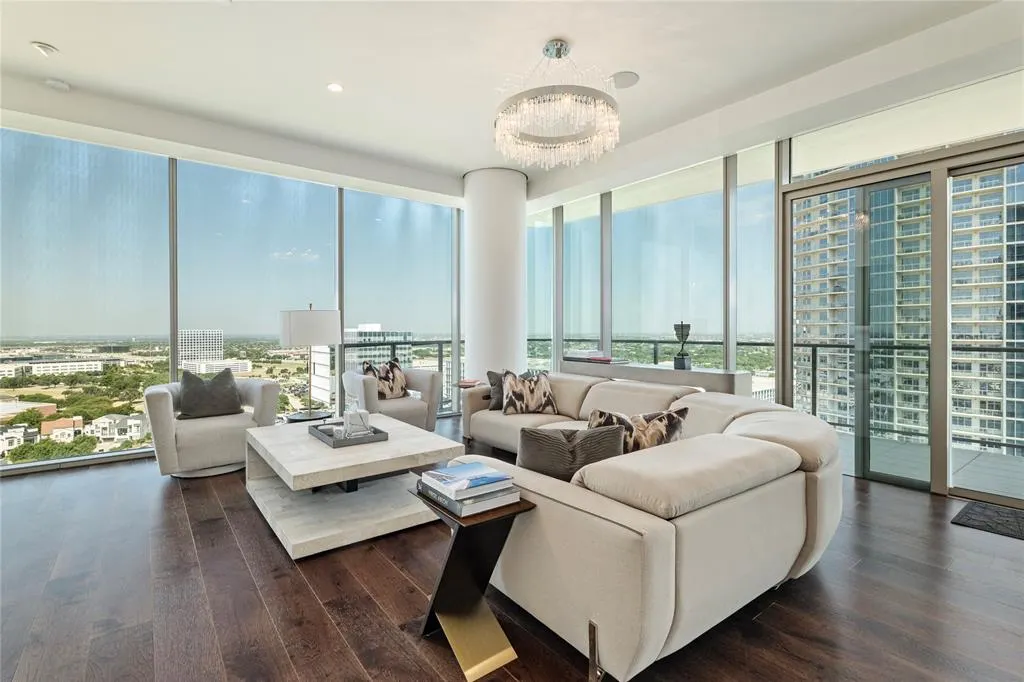 7901 Windrose Avenue, #1701