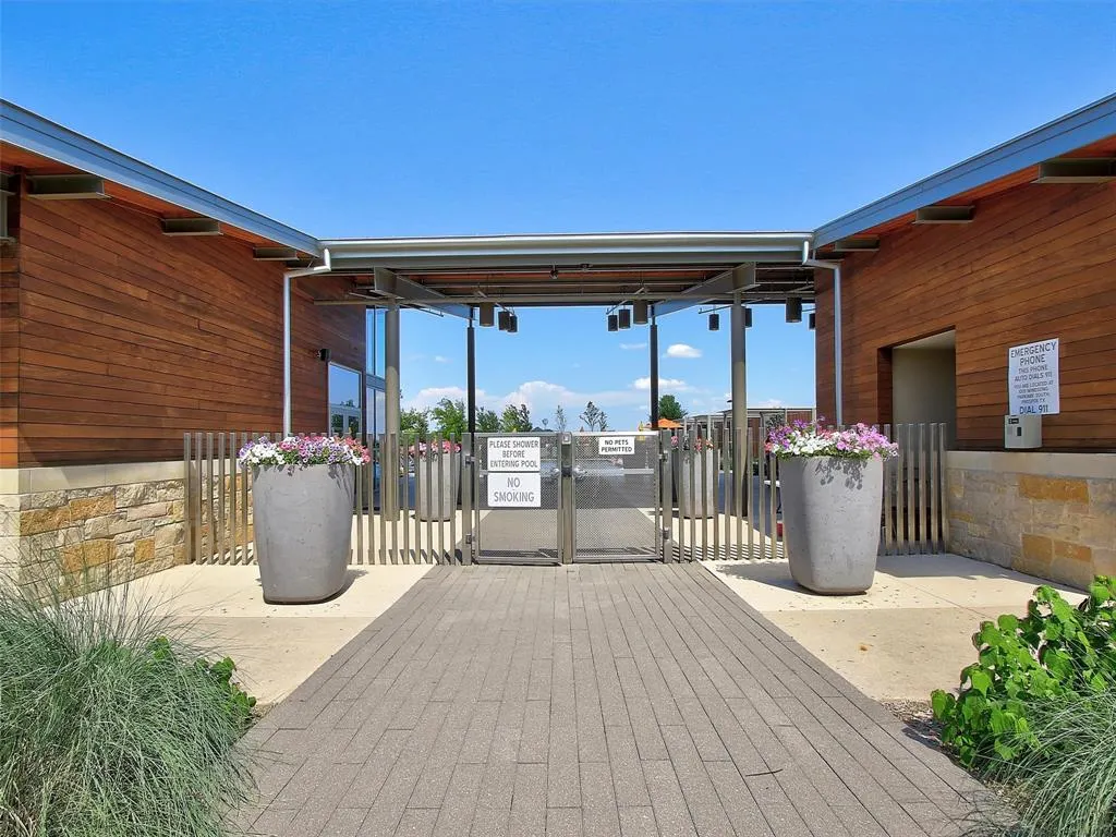 3791 Rosemont Drive