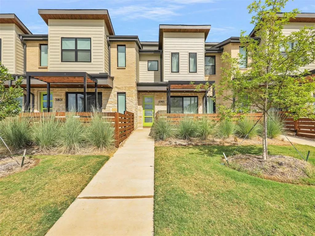 3791 Rosemont Drive