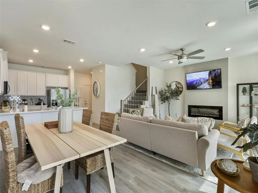 3791 Rosemont Drive