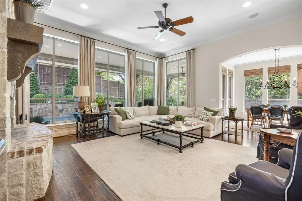 1500 Litchfield Drive