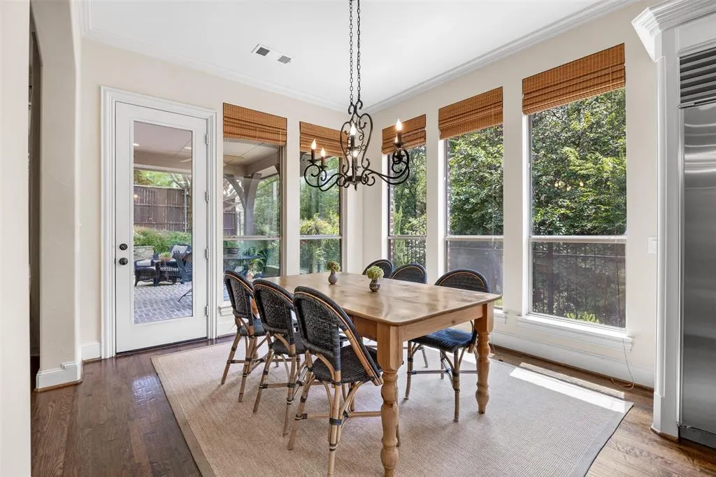 1500 Litchfield Drive