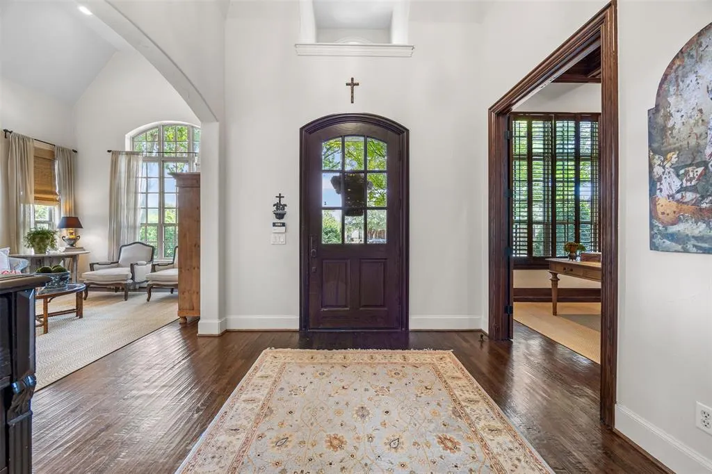 1500 Litchfield Drive