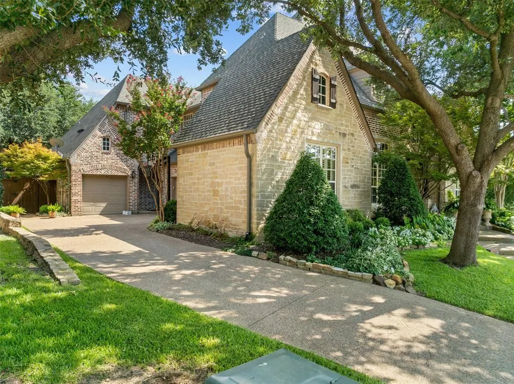 1500 Litchfield Drive