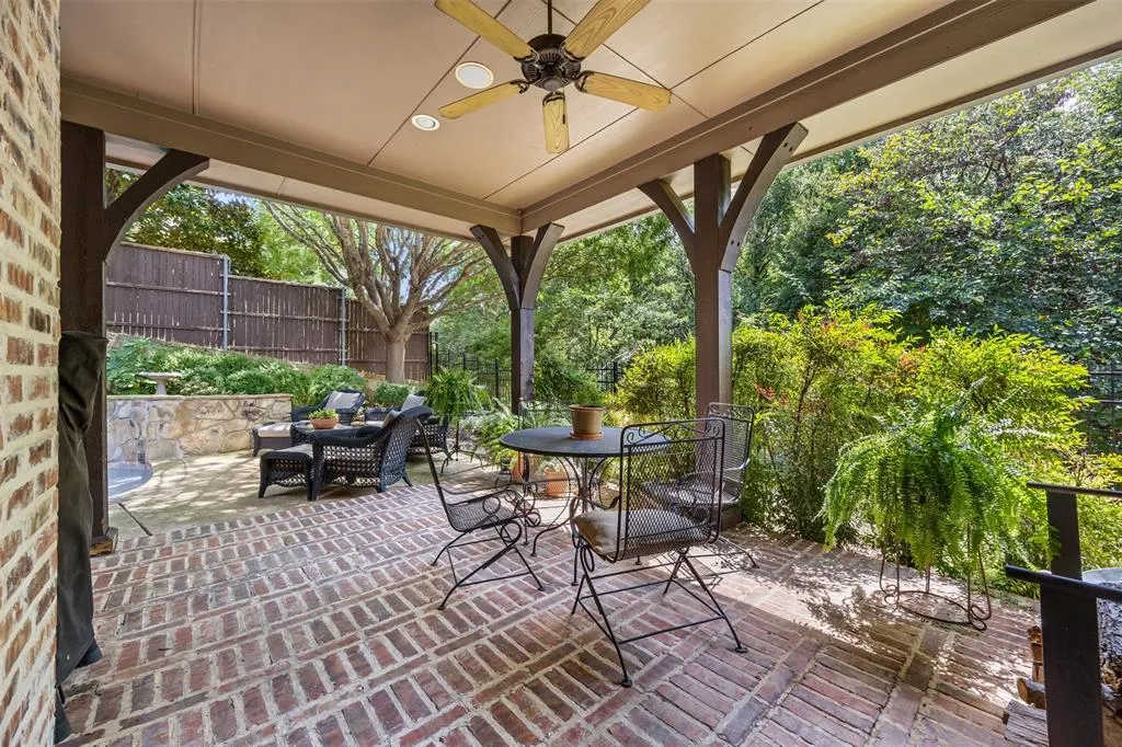 1500 Litchfield Drive