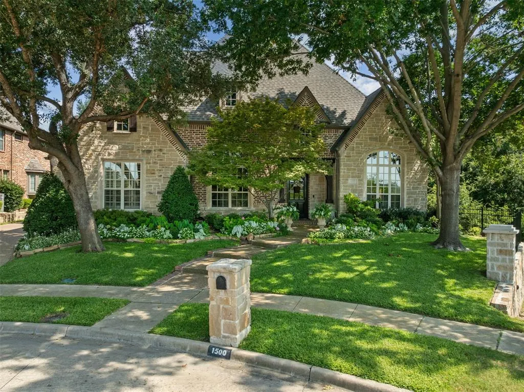 1500 Litchfield Drive