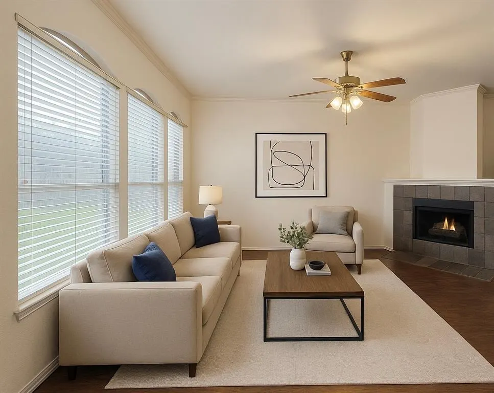 2222 Spruce Circle