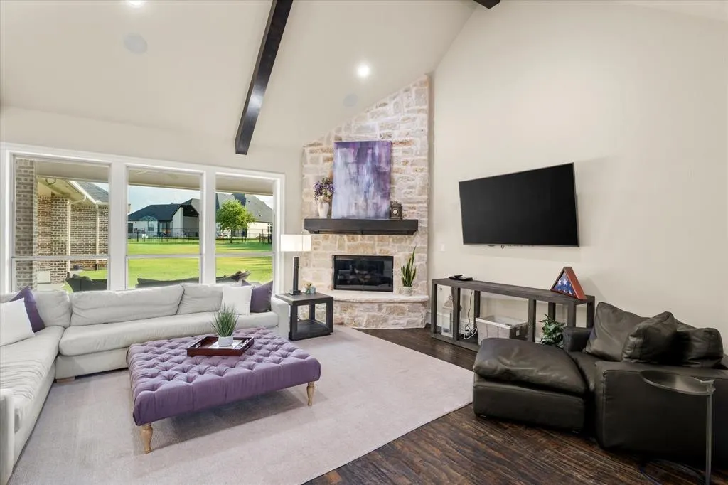 2060 Willow Bend Court