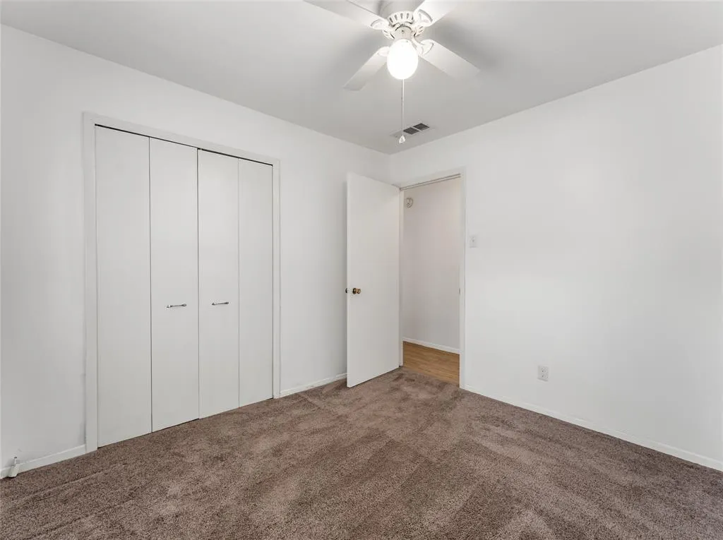 806 Wisteria Way