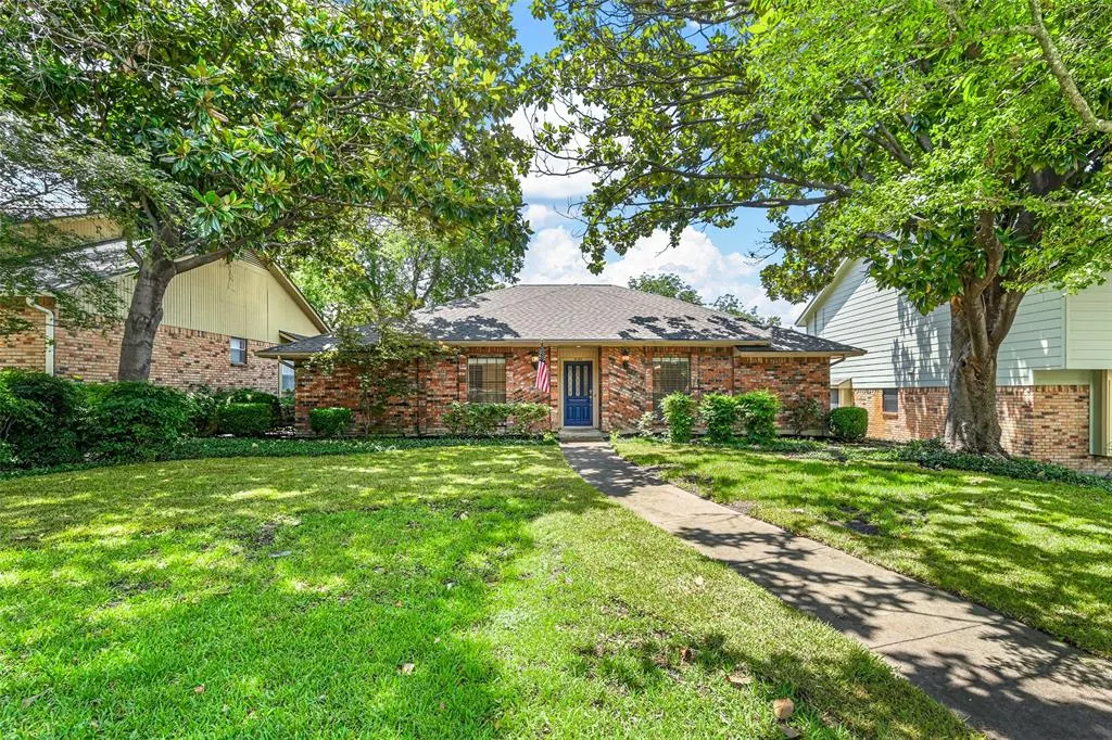 9120 Summer Glen Lane