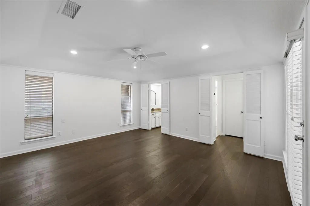 9120 Summer Glen Lane
