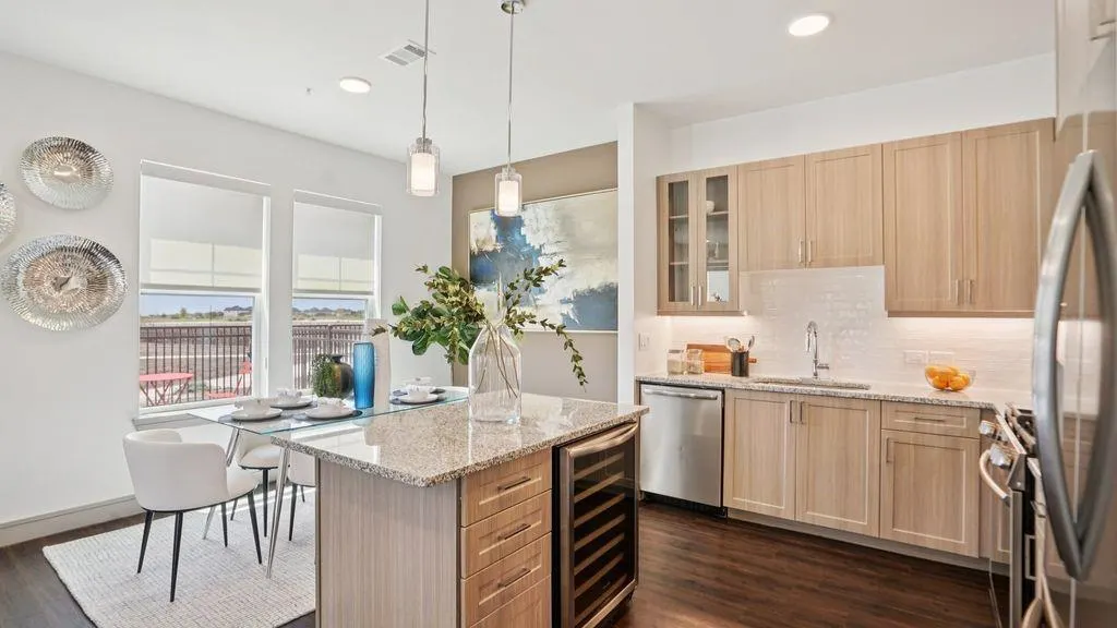 11297 American Elm Way, #14103