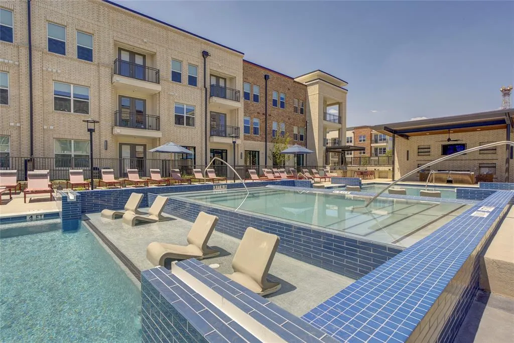 11297 American Elm Way, #14103
