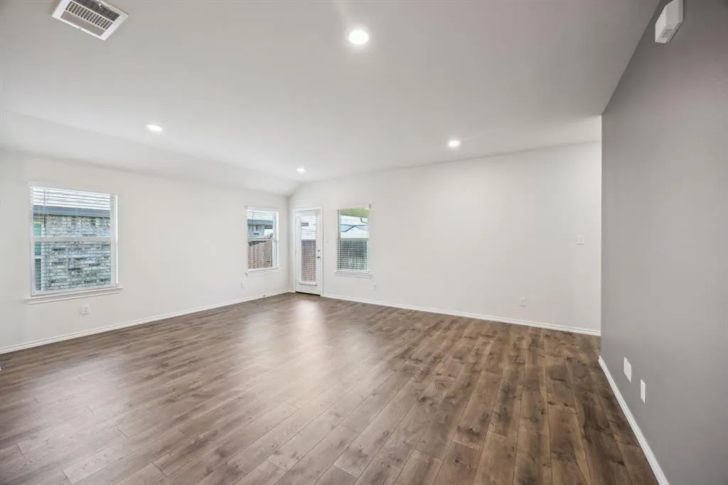 913 Alton Drive