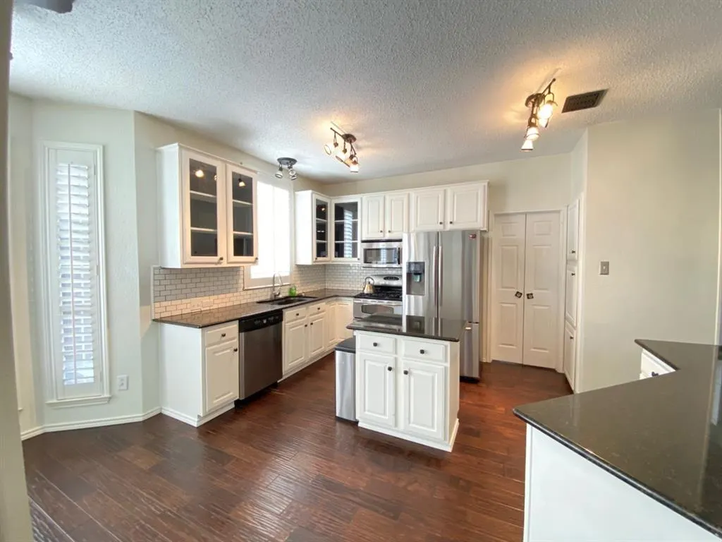 11612 Charlotte Lane
