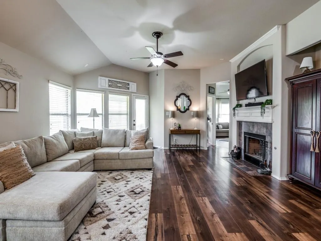 3009 Barkwood Drive