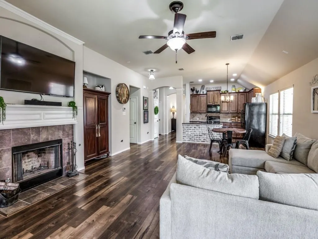 3009 Barkwood Drive