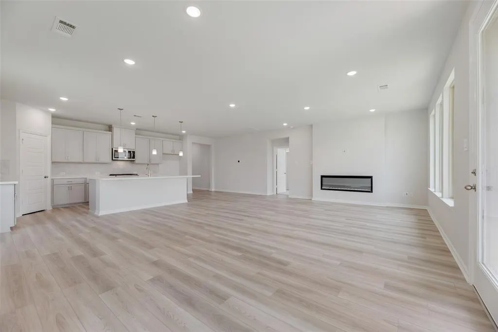 5800 Edward Drive