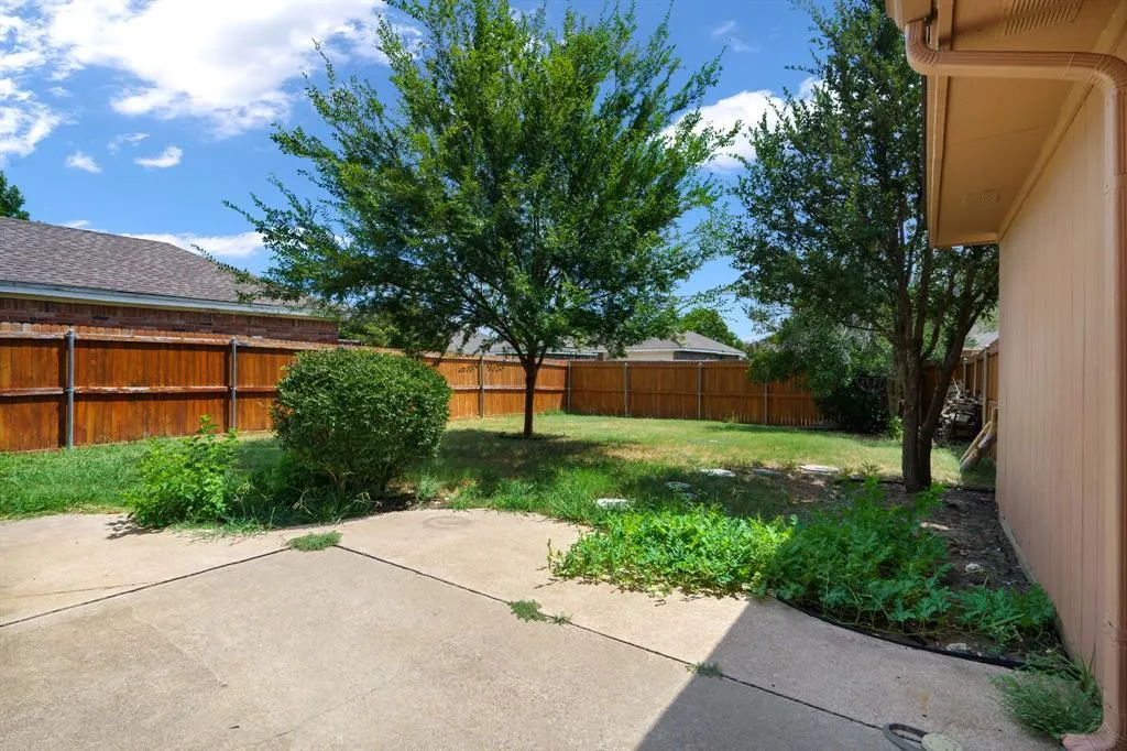 1530 Gardenia Drive