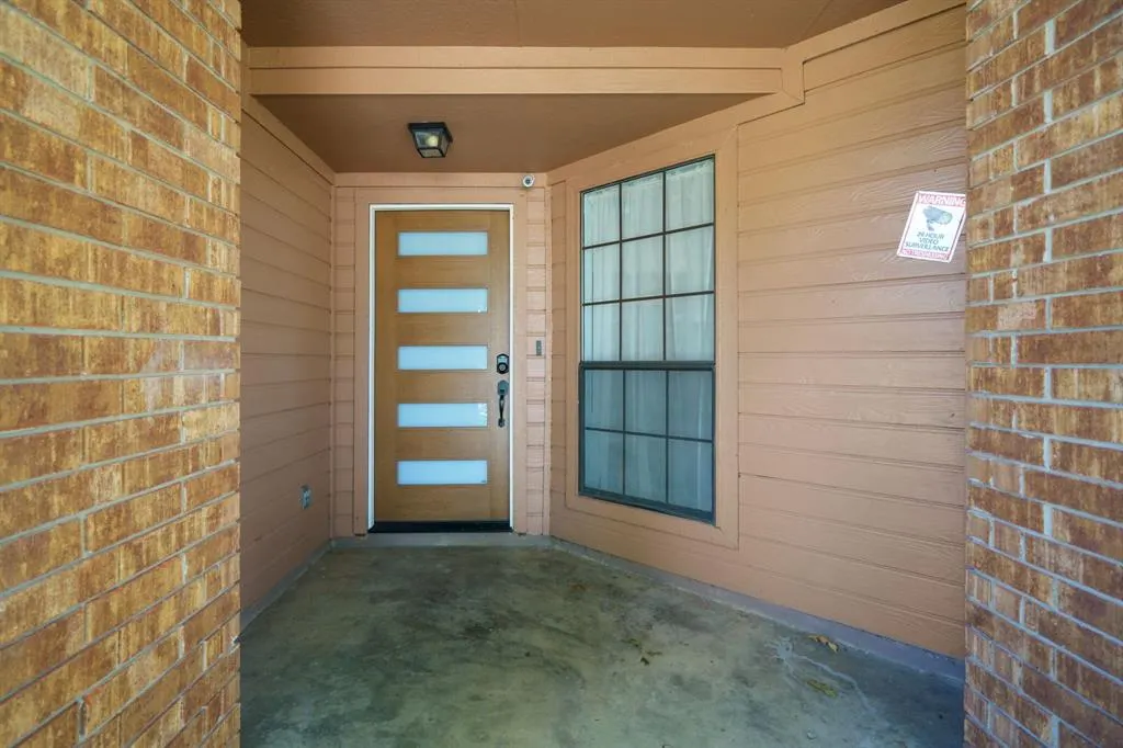 1530 Gardenia Drive