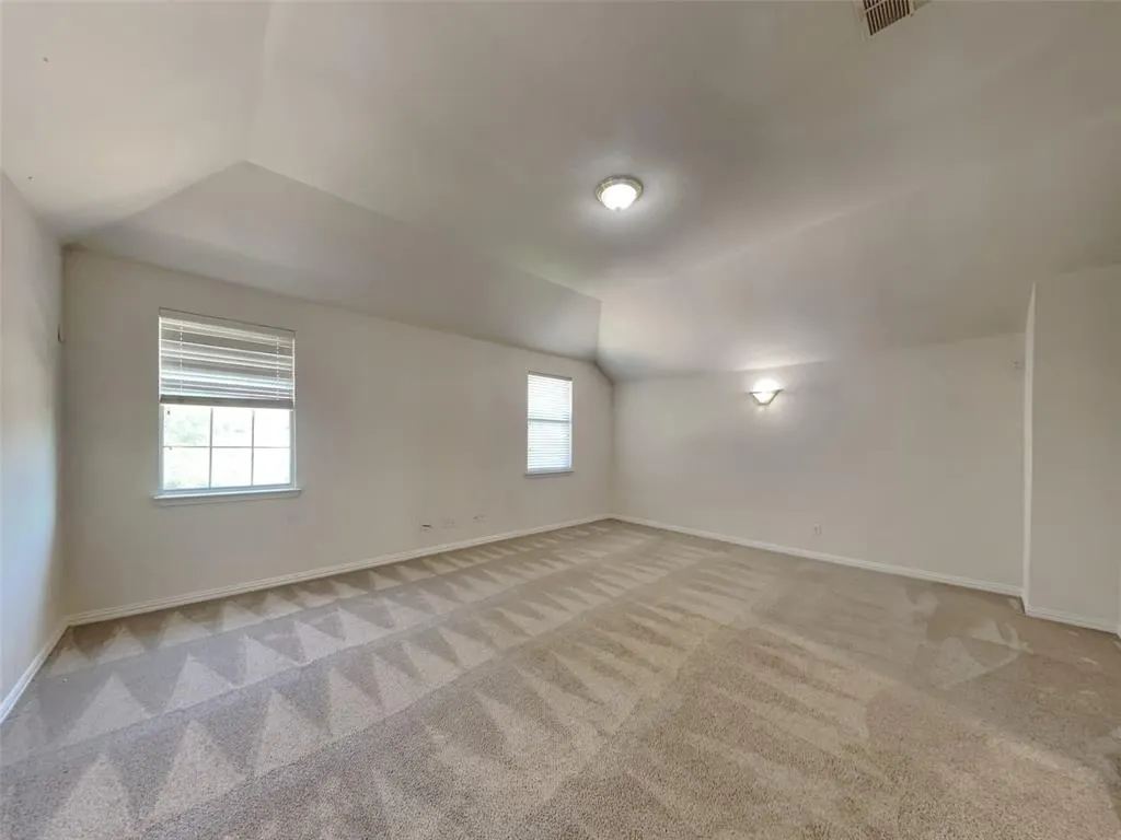 5134 Navajo Drive