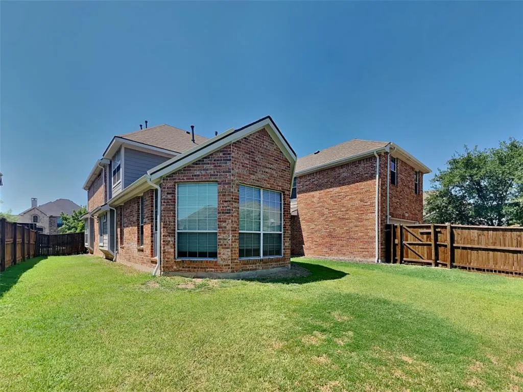 5134 Navajo Drive