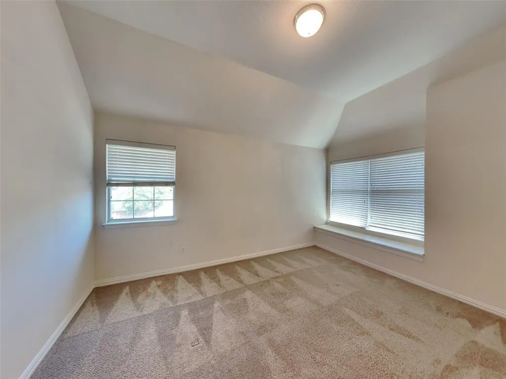5134 Navajo Drive