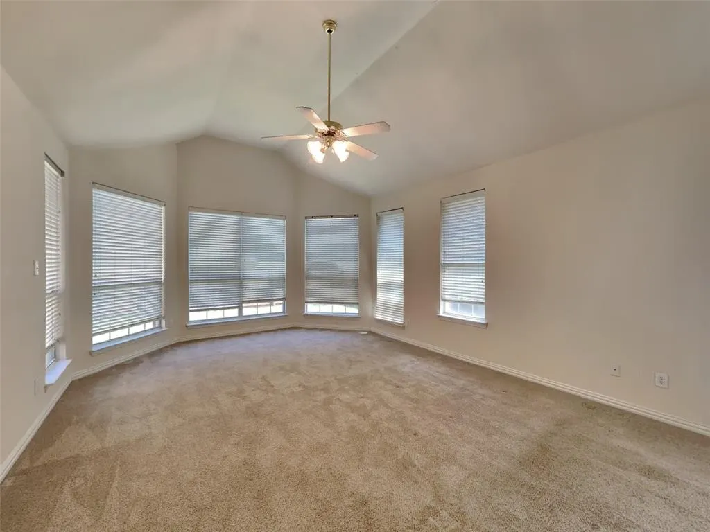 5134 Navajo Drive