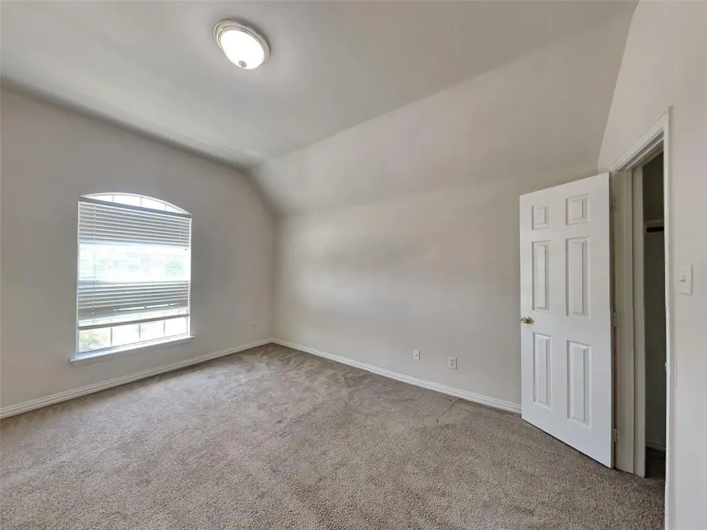 5134 Navajo Drive