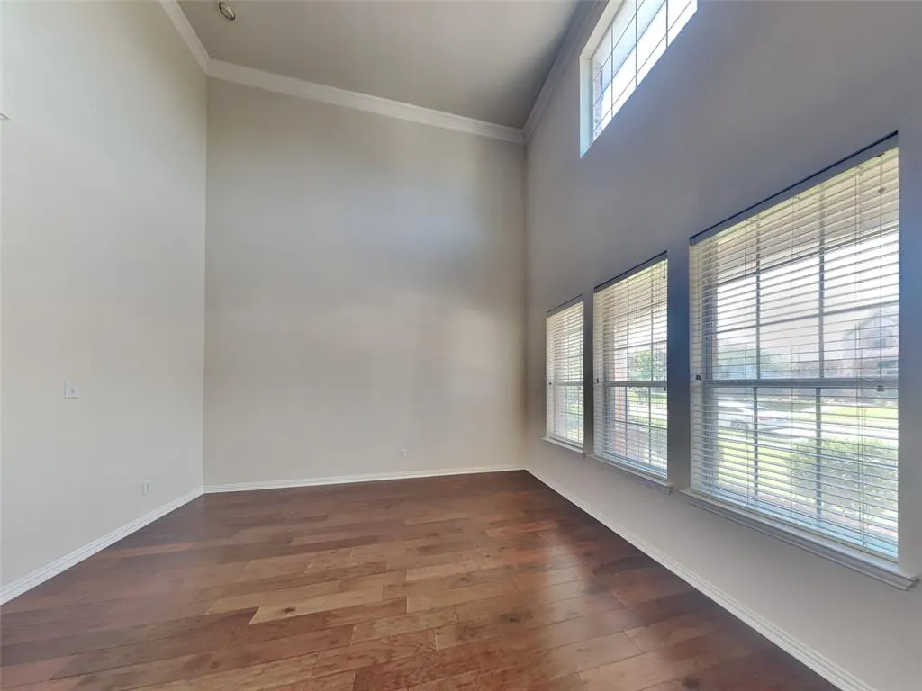 5134 Navajo Drive