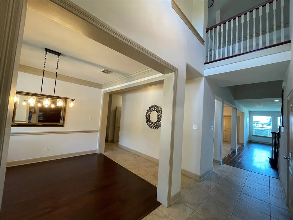 3852 Banner Drive