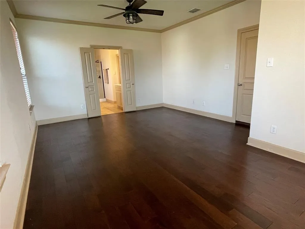 3852 Banner Drive