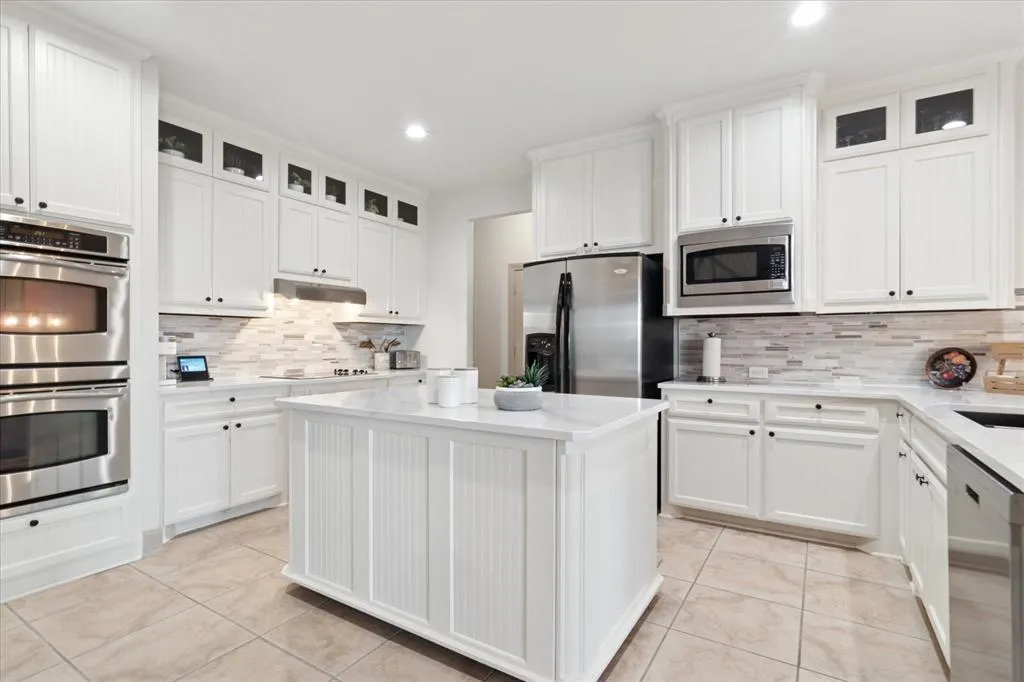 3852 Banner Drive