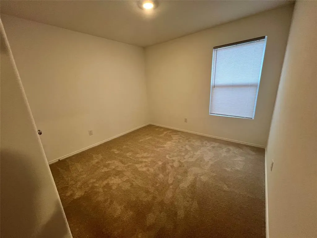 9012 Red Fox Trail