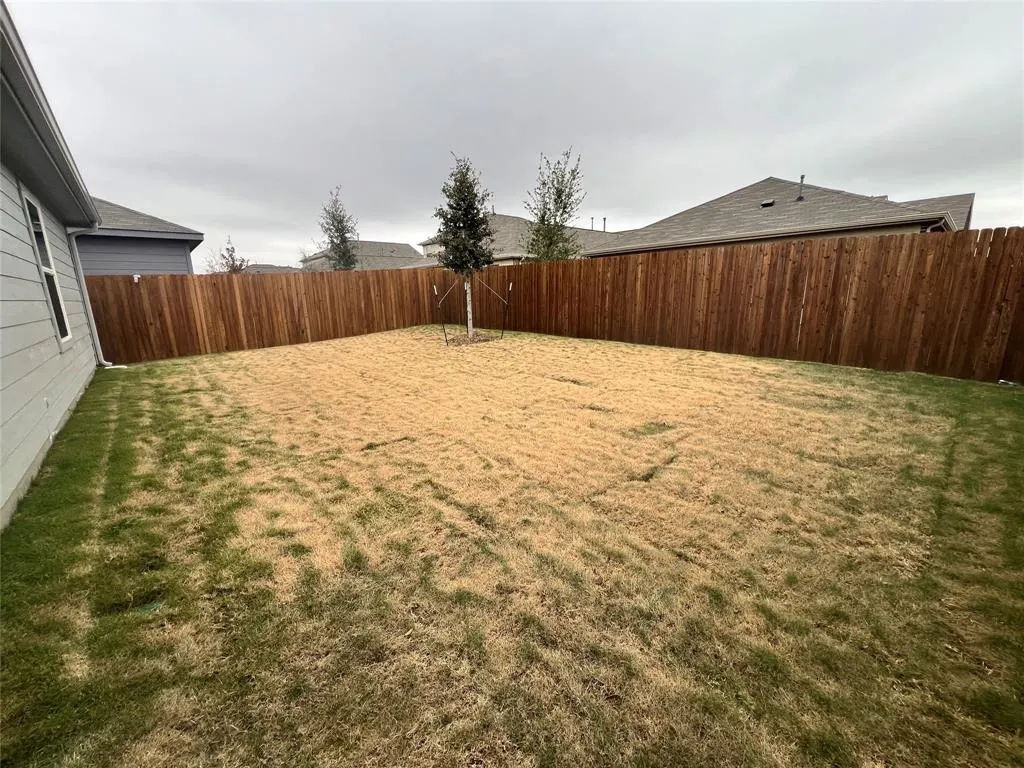 9012 Red Fox Trail
