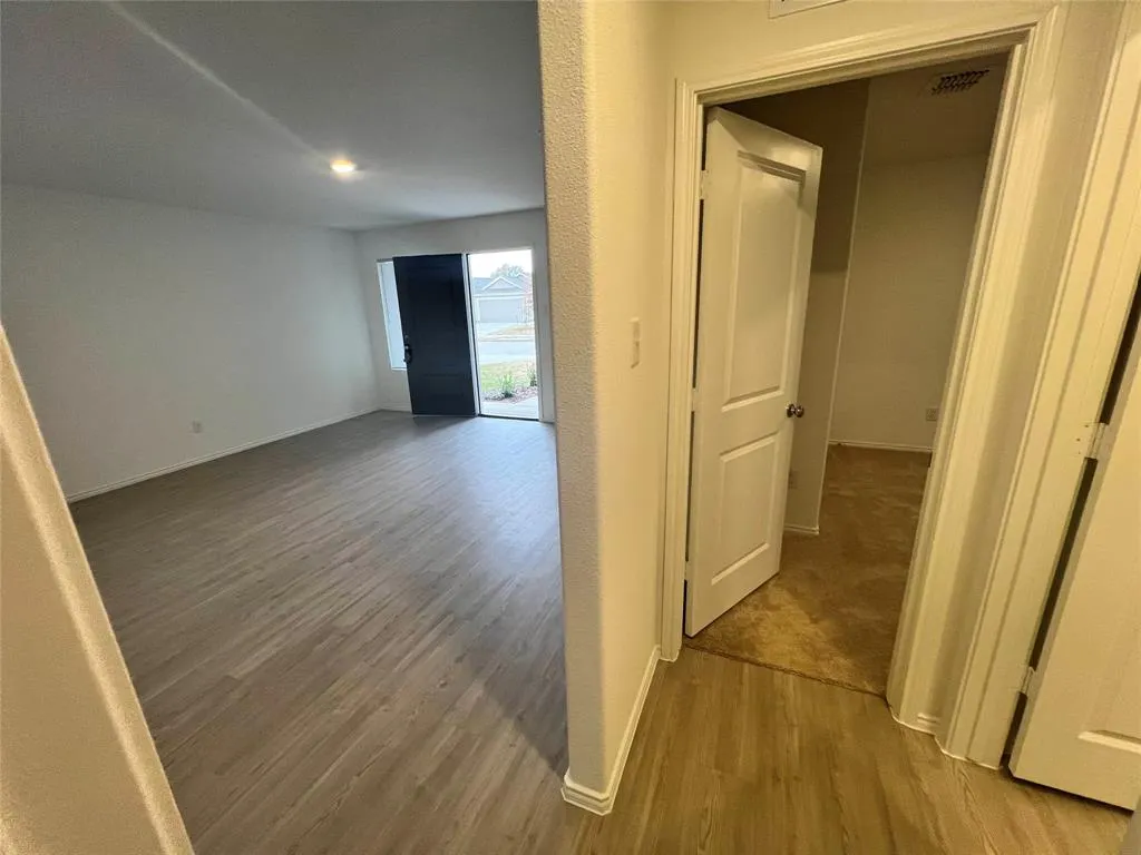 9012 Red Fox Trail