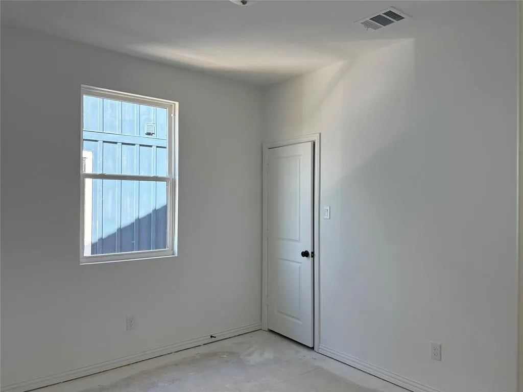 713 Kerrville Lane