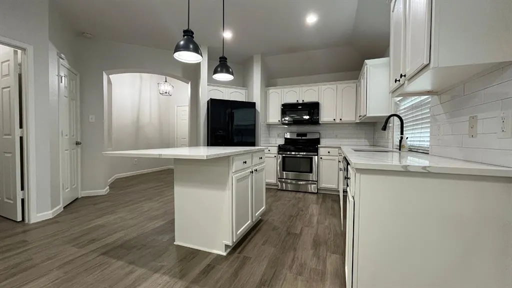 1509 Lacewing Drive
