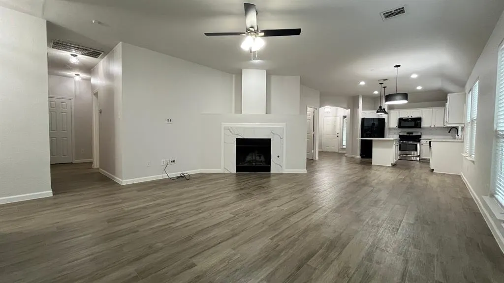 1509 Lacewing Drive