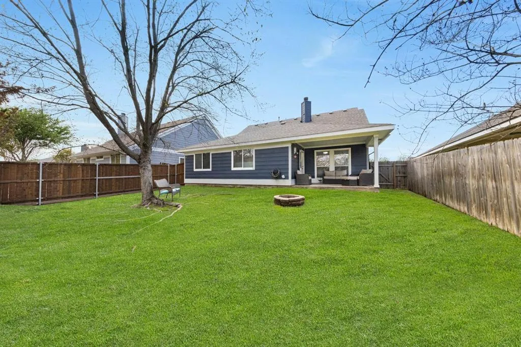 1509 Lacewing Drive
