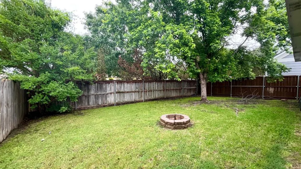 1509 Lacewing Drive