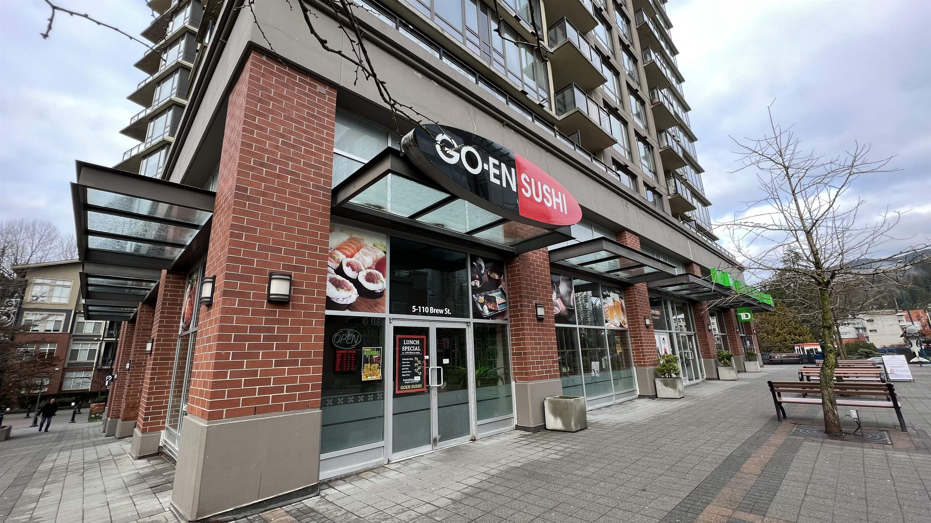 5 110 BREW STREET, #5