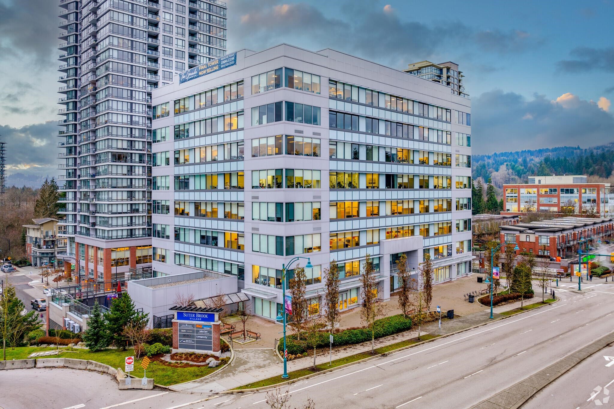 825 220 BREW STREET, #825