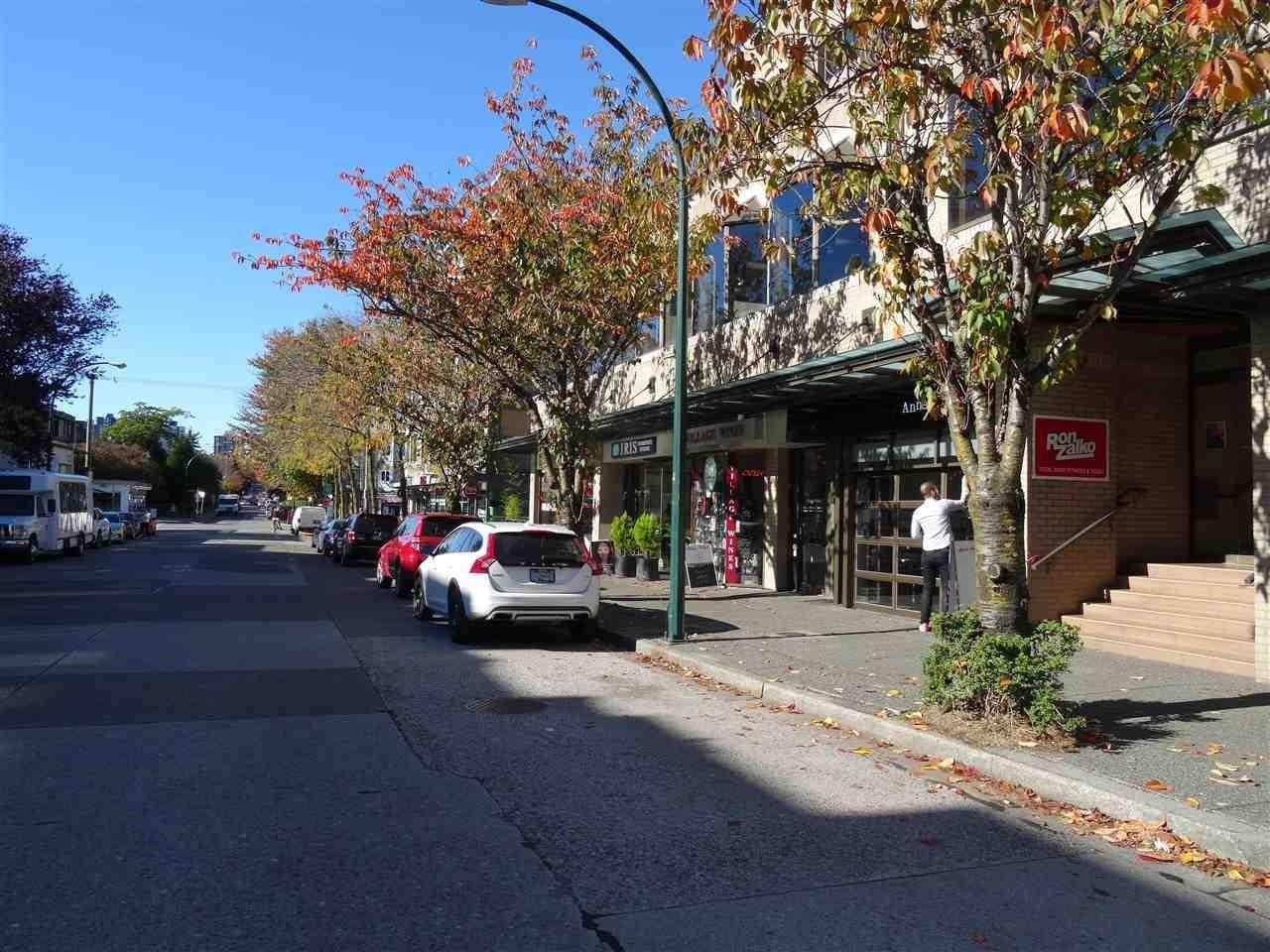 25 1835 & 1855 W 1ST AVENUE, #25