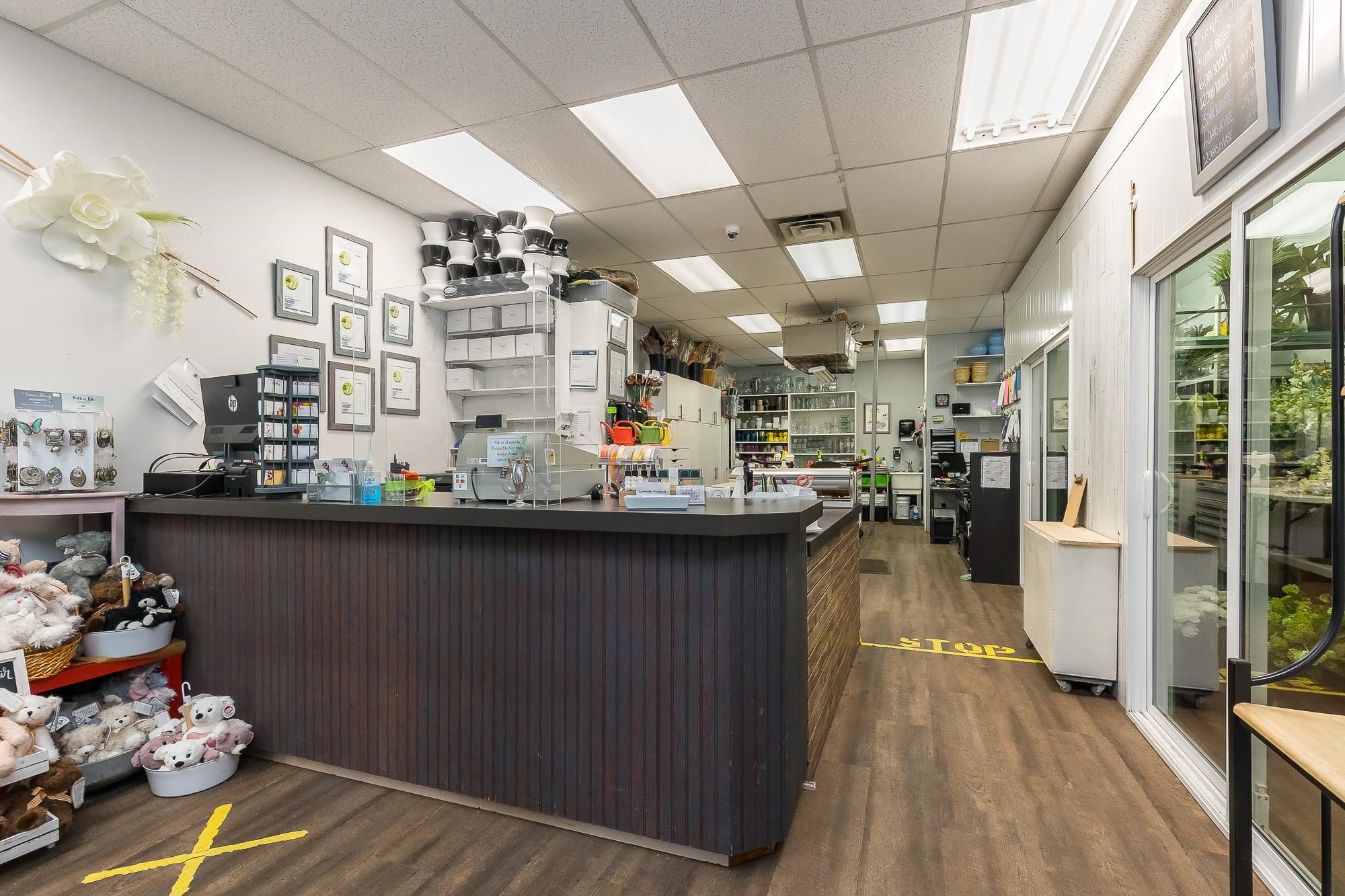 1 32700 GEORGE FERGUSON WAY, #1