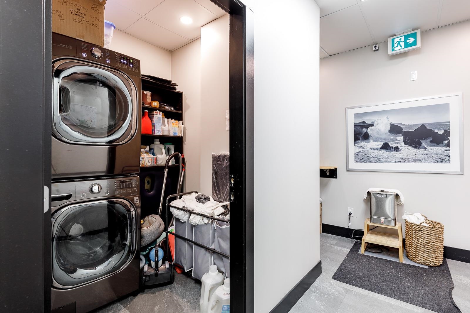 2 2617 ST JOHNS STREET, #2